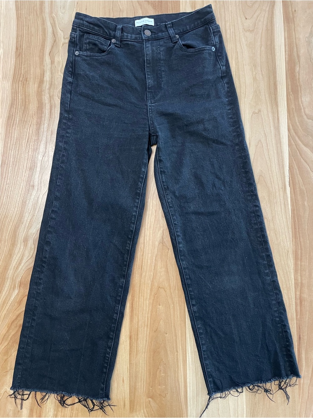 Oliver Logan Aberdeen Wide Leg Crop Size 27 Black Raw Hem High Rise